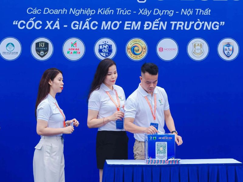 Thiet ke chua co ten 4